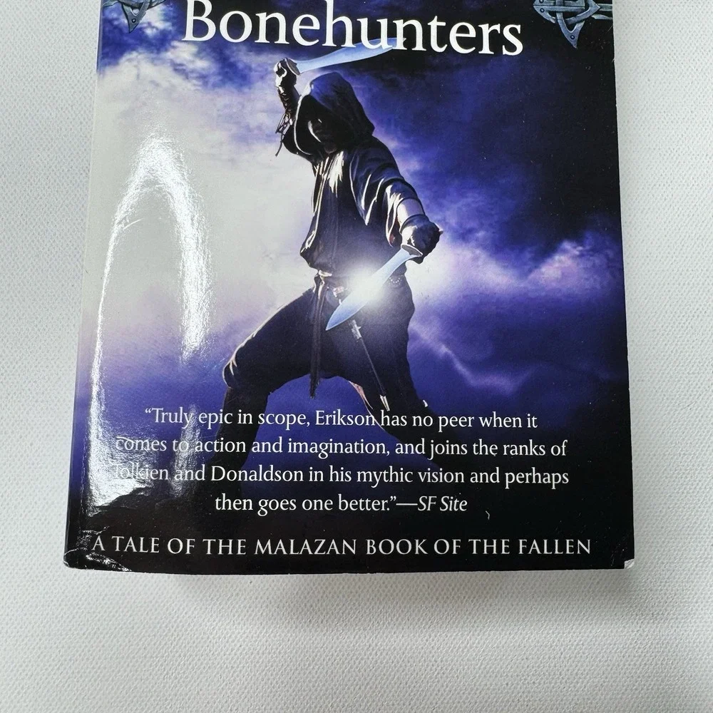 The Bonehunters (Malazon-PB) By Steven Erikson